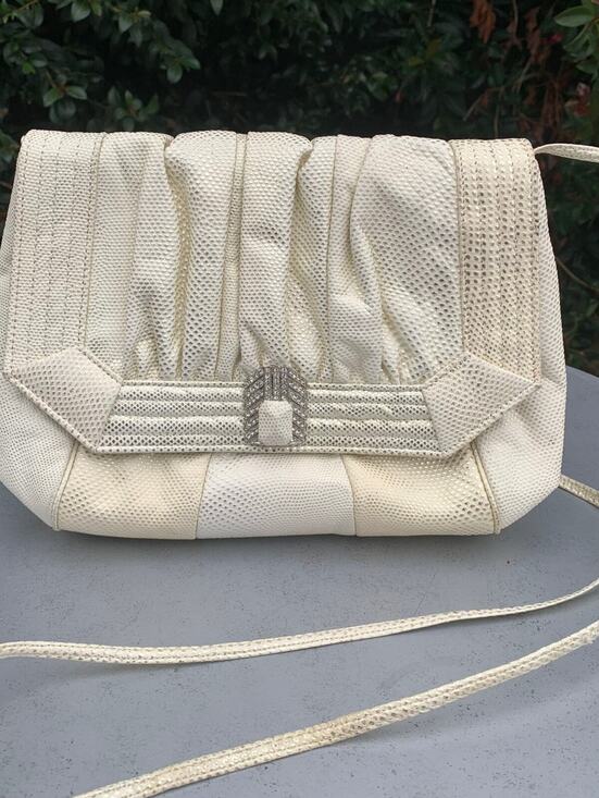 Sharif Handbags - Vintage Sharif Shoulder Bag USA Made Cream Grandmacore
